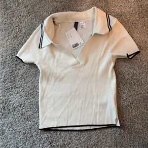 H&M knit style polo. Size small